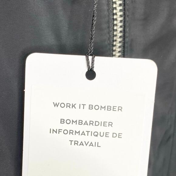 Alo Yoga Work It Bomber In Black Large NWT - Picture 7 of 9